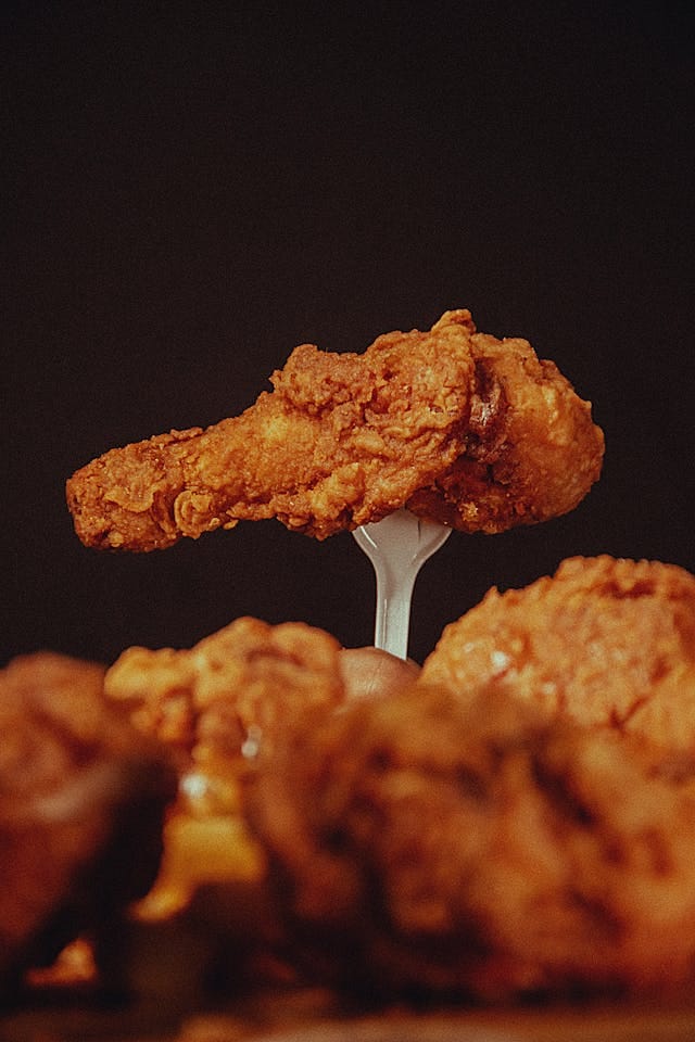 Deep Fried Chicken Wings | Photo by Andres Segura